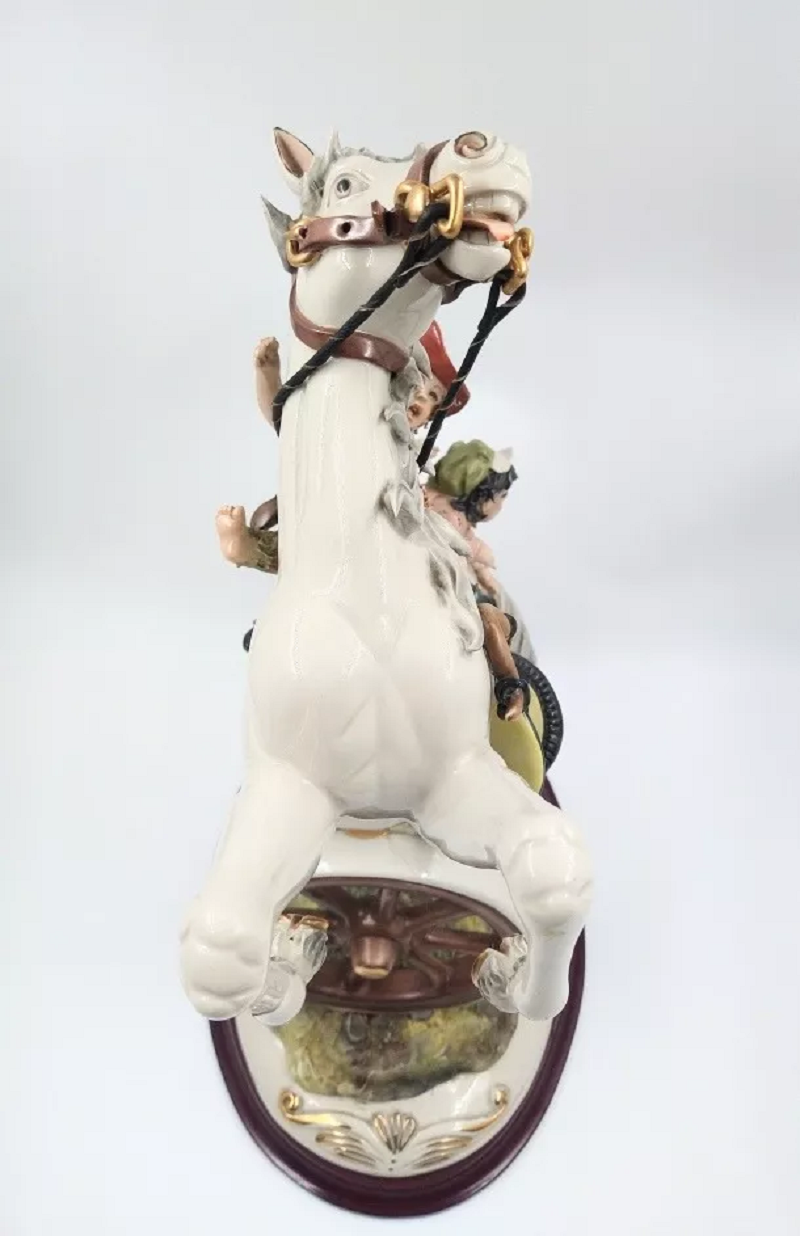 Porcelana Capodimonte escena Niños en Caballo - Imagen 4